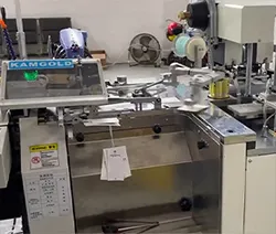 Ojaladora automática y ensartadora de etiquetas colgantes, AS-570